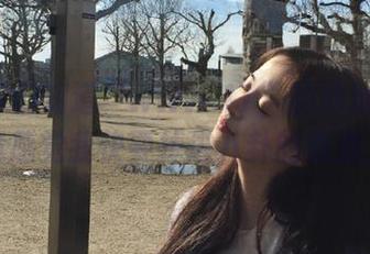 你们知道“www.17”的地址在哪里吗？我感觉我快要掉进八卦的漩涡里了！