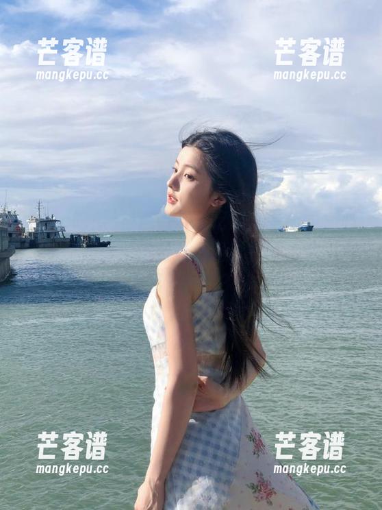 当我在17c吃瓜上看新闻，心里不禁问：“这是什么网址打开了我人生的第三只眼？”