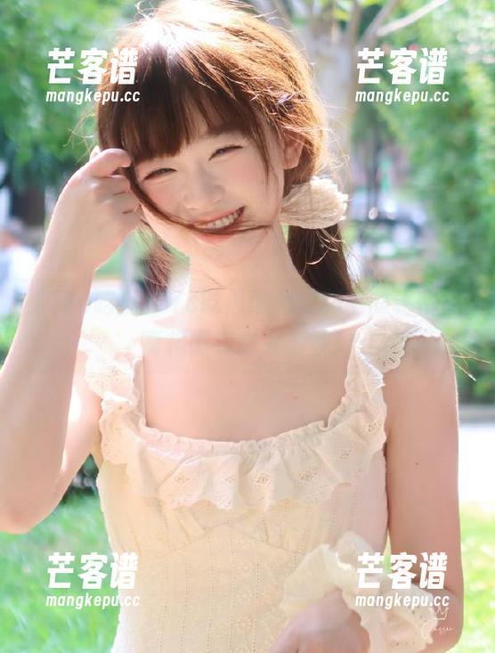 17c吃瓜 17c吃瓜黑料视频中的秘密,真相需要你来解锁!