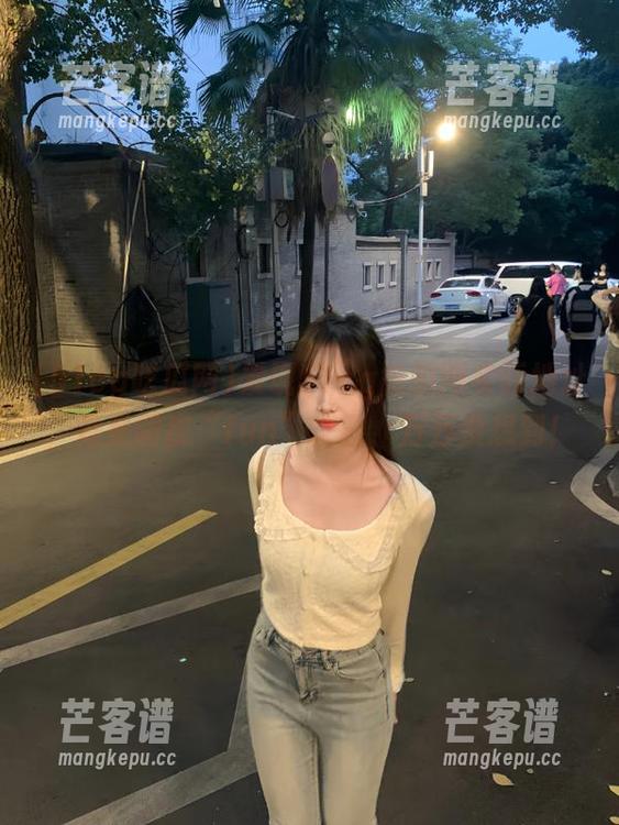 发现51cg吃瓜网实际地址，竟是调皮“fun”之源，万万没想到！