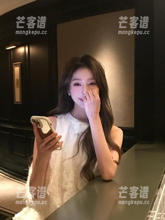 51cg吃瓜网 吃瓜如同玩安卓,51cg吃瓜网的fun真是别提多刺激了!