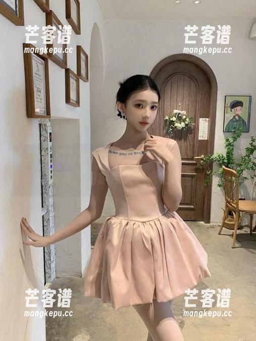 51吃瓜 吃瓜变新宠!51吃瓜app苹果版来袭,约定你入选“热议圈”!