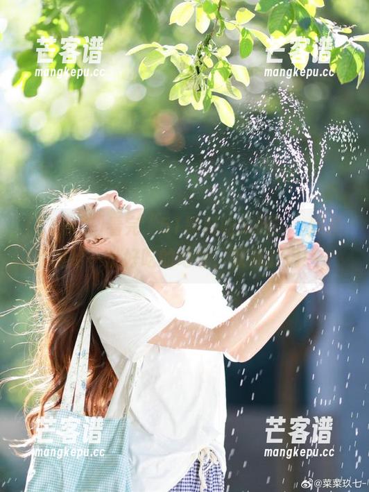 看完“51黑料吃瓜网”，顺便再给一份好吃的地址，双赢的局！
