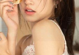 看完91吃瓜视频，手机屏幕似乎变得比我内心更加丰富多彩？