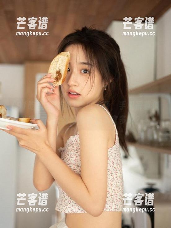 91吃瓜 看完91吃瓜视频,手机屏幕似乎变得比我内心更加丰富多彩?