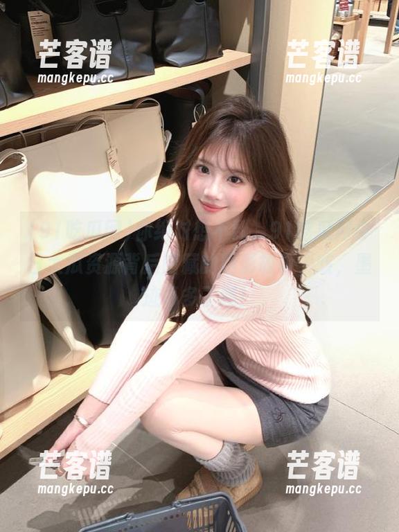 91吃瓜网 你绝对想不到,91吃瓜网今日大瓜资源背后暗藏的精彩故事,咳,墨迹可多了哦!