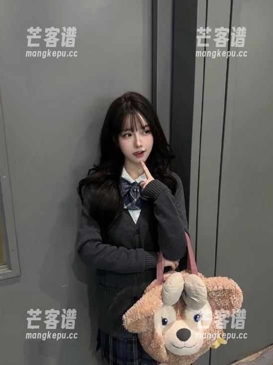 cg网 cg网:ios平台上的秘密瓜地,让你边吃边刷!