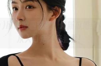 hlw的橱窗里，最新瓜糖果包，快从入口走过来看看！