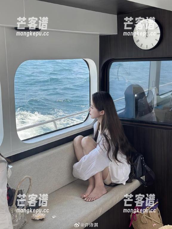 吃瓜911 海角社区小伙伴们,快来抓紧时间!传送门在此,吃瓜911等你来!