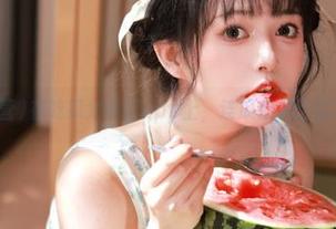在吃瓜大本营app上，连瓜都想给你八卦剧本！