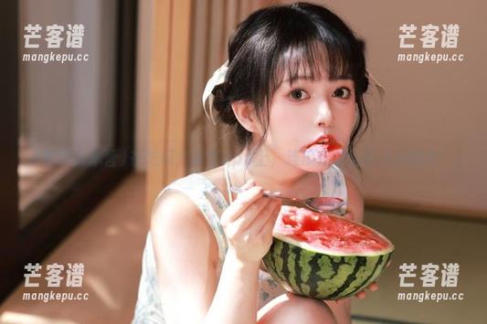 在吃瓜大本营app上，连瓜都想给你八卦剧本！