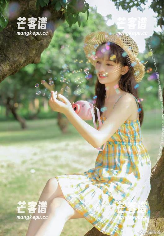 吃瓜网 今天的朝阳,免费吃瓜网带来不一样的热辣八卦,谁来围观?