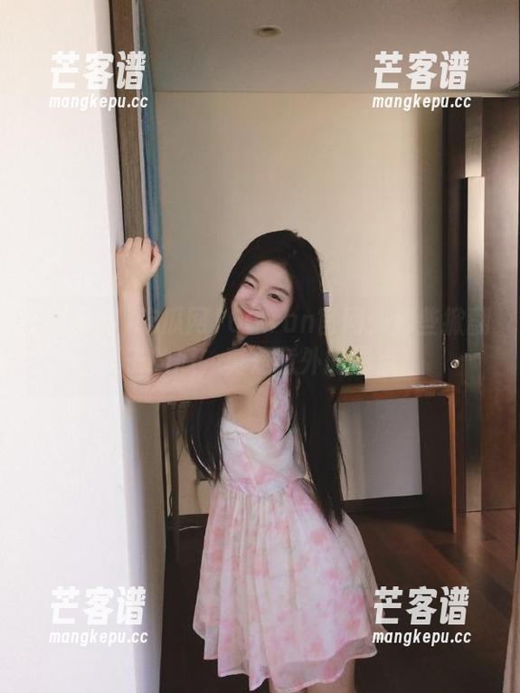 吃瓜网166.run官网：那些掀翻桌子的瓜，真是意外的爆点！