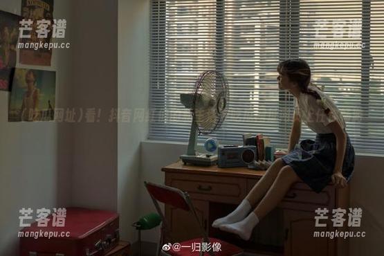 看！抖音网红们的私生活在吃瓜网址网页上任你畅游！