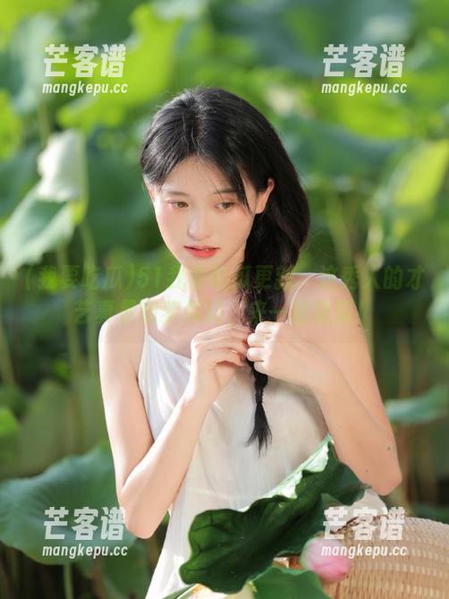 我要吃瓜 51我要吃瓜更新:这秀人的才艺真是如梦似幻,来一起嗑瓜!