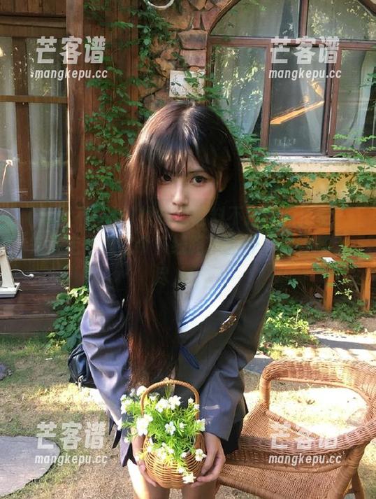 黑料不打烊 想知道黑料不打烊的秘密?先来走一遭这个‘线路’吧,带你穿越无尽八卦!