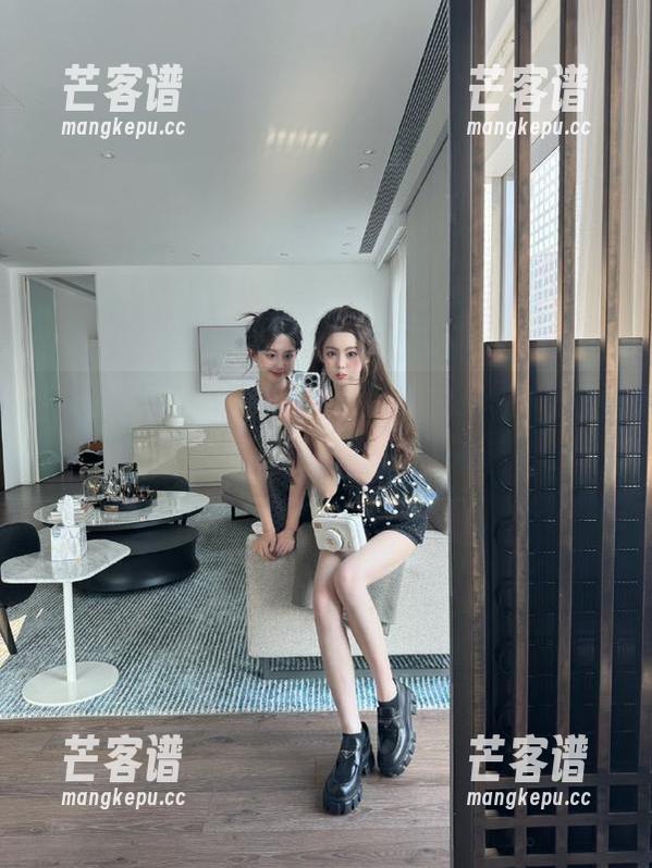 黑料不打烊 黑料不打烊地址曝光,这里让你在线观看美女背后的秘密!