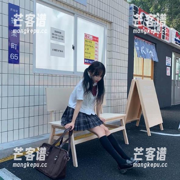 黑料不打烊 正能量与黑料不打烊官网,竟然也能擦出这样的火花?是不是我太大胆了?
