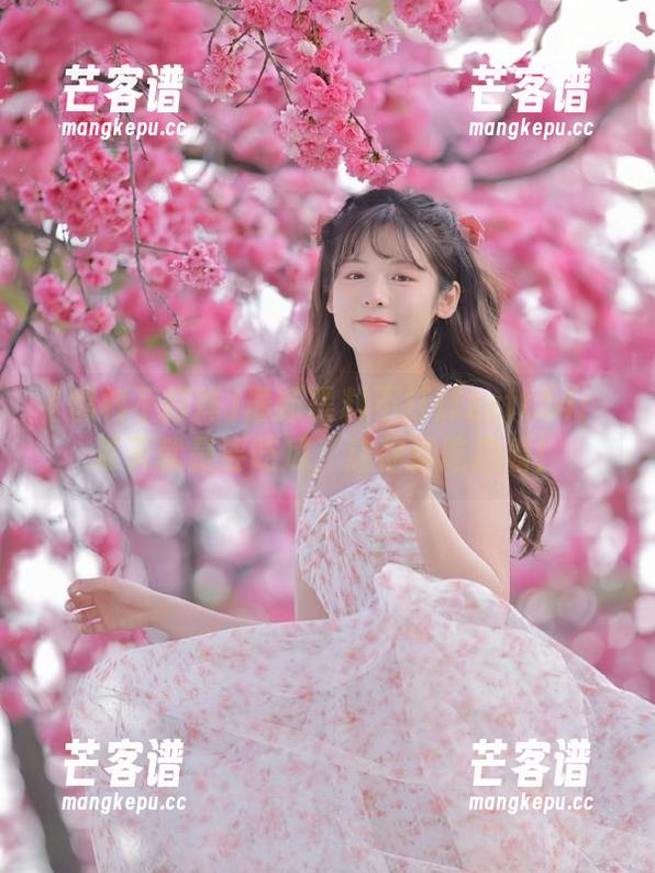最新黑料不打烊zztt34：夏天就是要吃瓜，让你边吃边看！