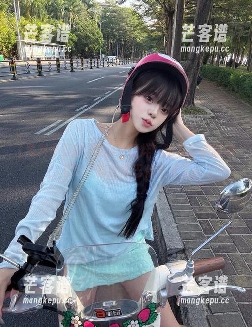 黑料不打烊，观看里的剧场，下载让你的嘴巴停不下来！