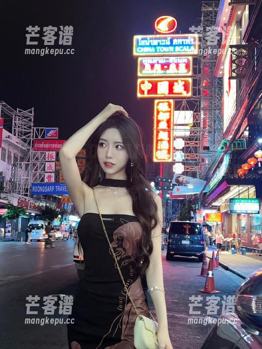 黑料吃瓜不打烊 黑料吃瓜不打烊官网:老虎菜,看个热闹,心里却好奇它为啥叫“老虎”!