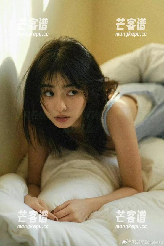 观看黑料在线，今天又是谁默默打了脸？