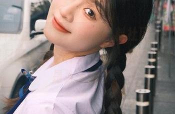 网址冲到“黑料社区”，结果全程只盯着那些神秘角色，曲径通幽～真是太入迷了。