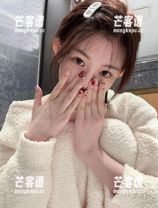 黑料网app：生怕你错过任何一个瓜，不打烊究竟是为何？