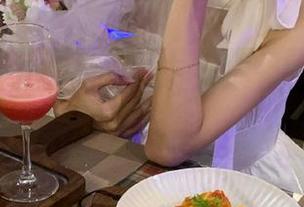 黑料网今日又上新，快来看看，顺便收藏！