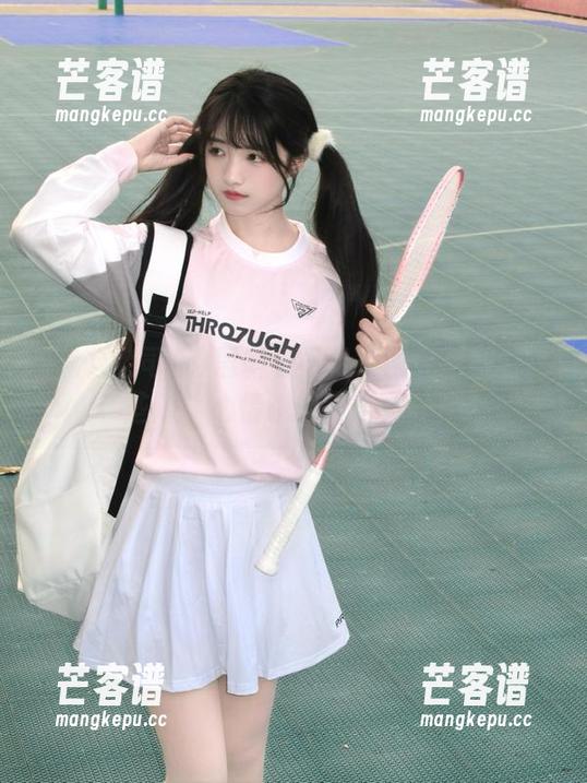 黑料老司机官网竟然藏着这些瓜，心情瞬间变得八卦！