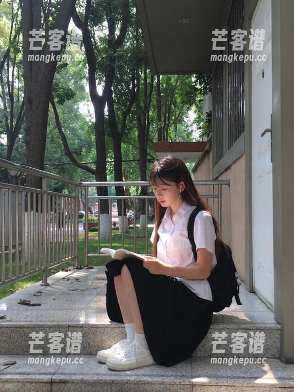 黑网料 吃瓜小分队:我们追踪到了“黑网料”那不为人知的视频内涵